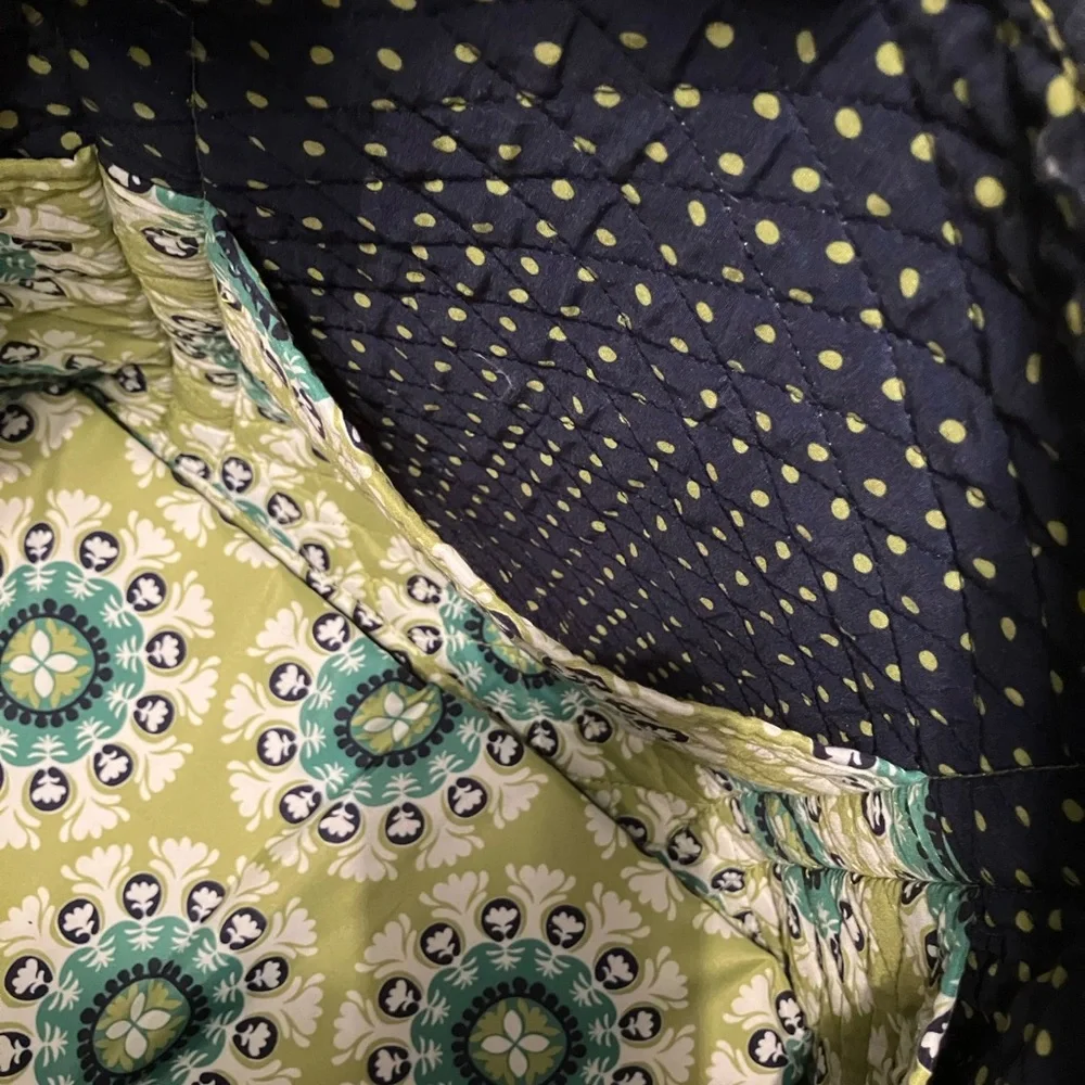 Vibrant Green Patterned‎ Tote by Vera Bradley